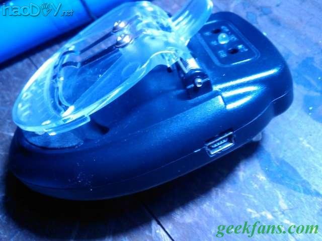 制作制作配合移动电源使用的USB万能充电