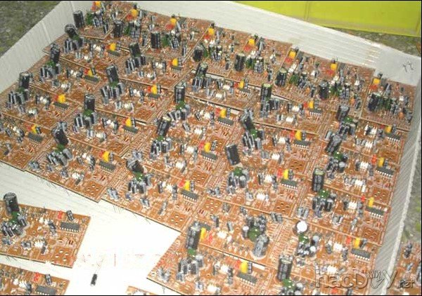 采用锡炉批量制作电路板