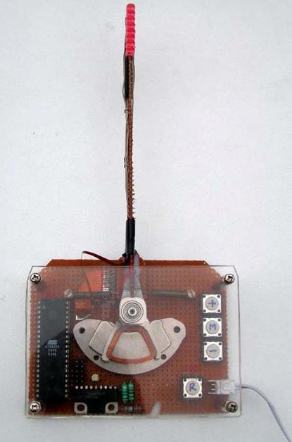 自制纯手工打造摇摆LED时钟