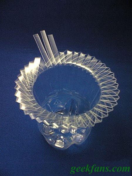 制作饮料瓶手工制作:做的美丽花瓶