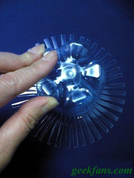 制作饮料瓶手工制作:做的美丽花瓶