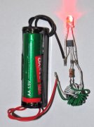 自制用0.3V废旧电池驱动LED