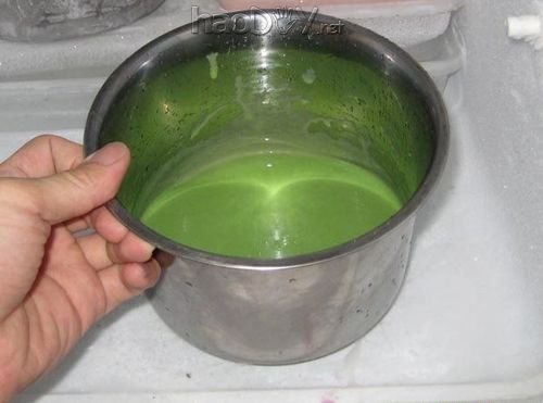 制作牛奶绿茶冰淇淋的做法