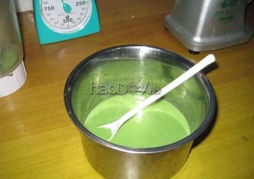 制作牛奶绿茶冰淇淋的做法