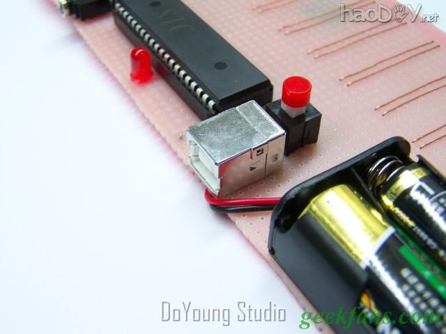 制作单片机触摸键电子琴