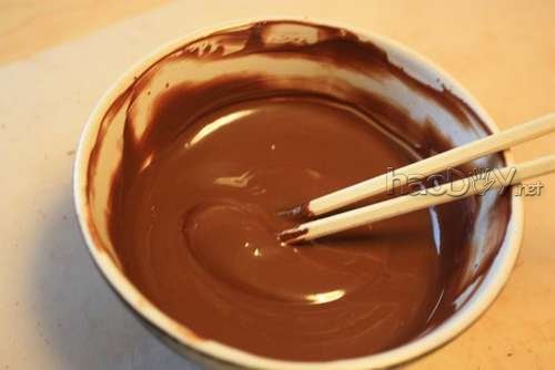 自制巧克力DIY:可以吃的8比特小怪兽!