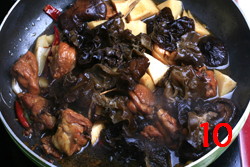 制作黄焖鸡的做法