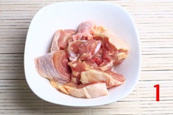 制作黄焖鸡的做法