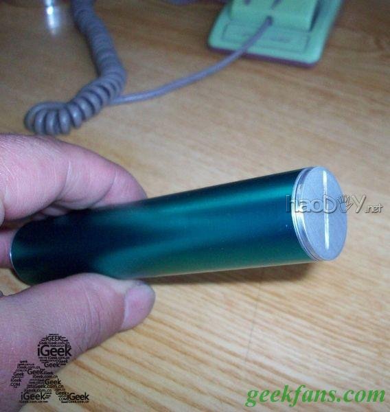 diyDIY小巧手机移动电源