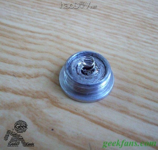 diyDIY小巧手机移动电源