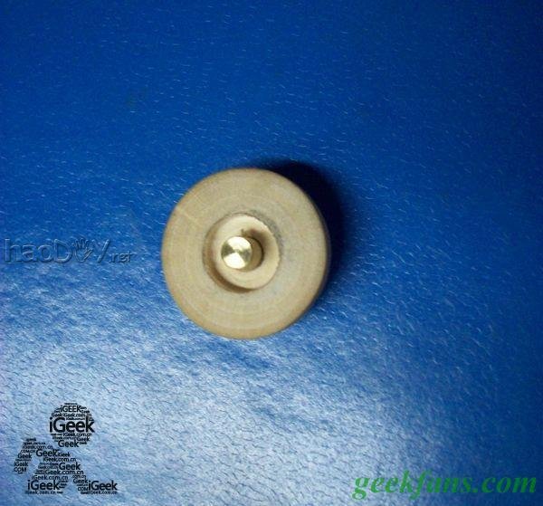 diyDIY小巧手机移动电源