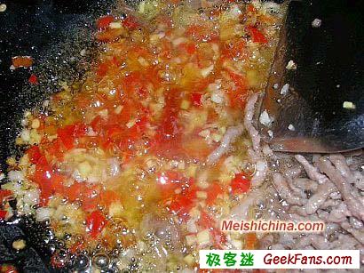 diy鱼香肉丝的家常做法