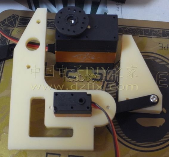 电子制作论坛-电子制作网-6AR0014399.JPG DIY机械手