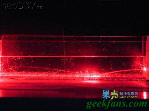 自制DIY实验课堂:水中的激光