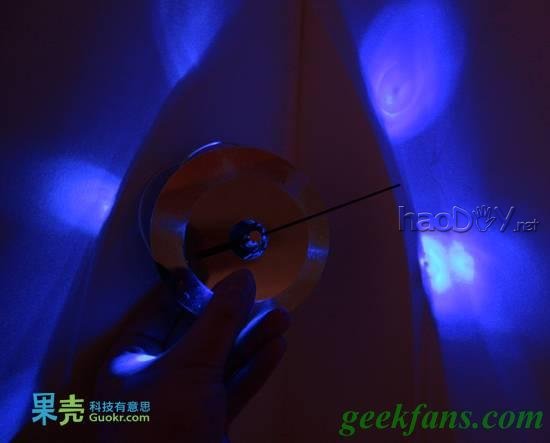diyDIY炫丽的led硬盘钟