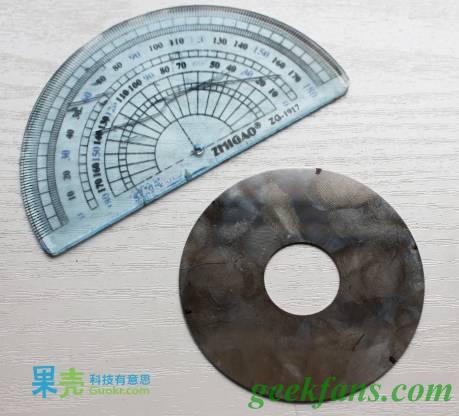 diyDIY炫丽的led硬盘钟