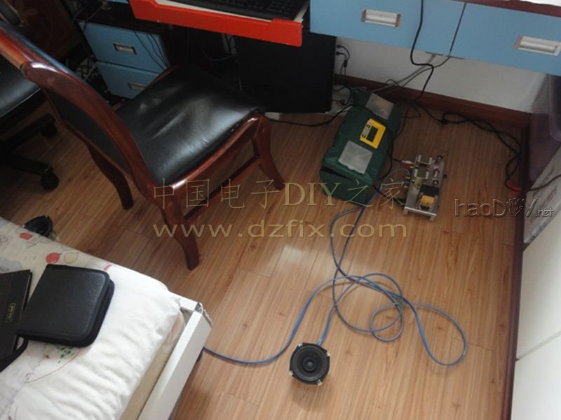 电子制作论坛-电子制作网-DSC02667.jpg 发一个自己的作品,6N2+6P1电子管功放