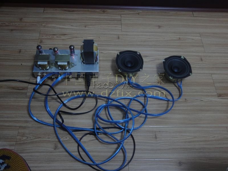 电子制作论坛-电子制作网-DSC02673.jpg 发一个自己的作品,6N2+6P1电子管功放