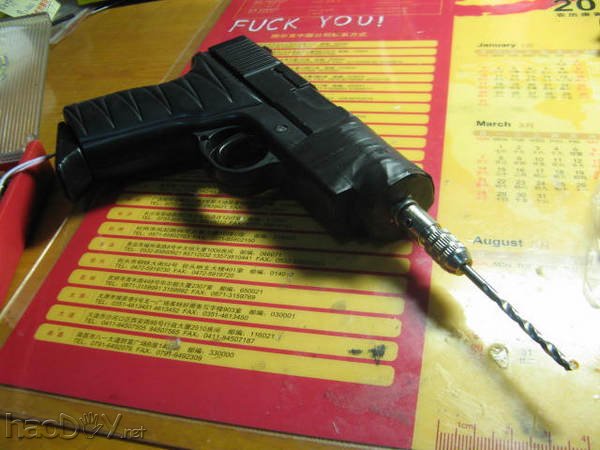 制作DIY多功能手电钻