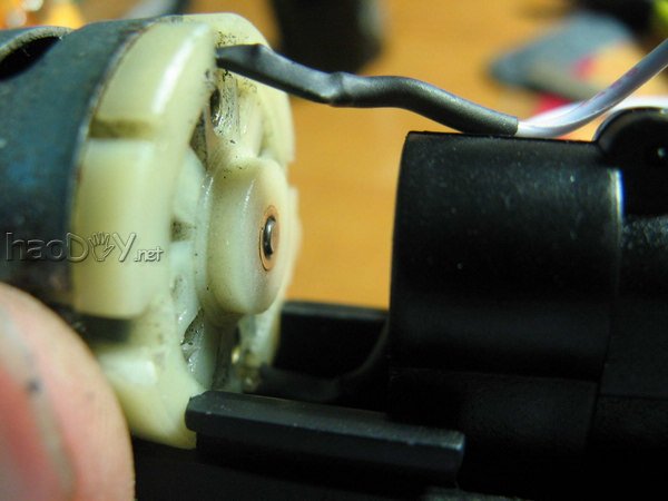 制作DIY多功能手电钻