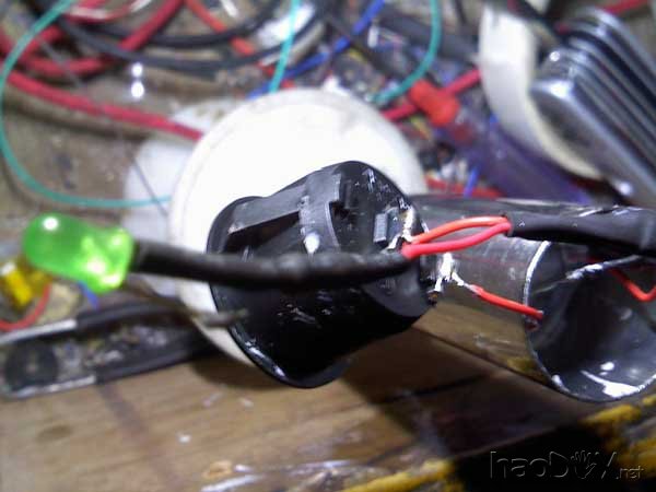 制作打造高亮LED手电筒