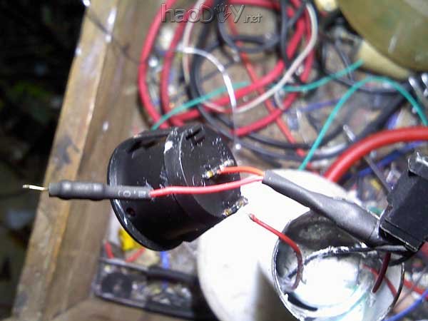 制作打造高亮LED手电筒