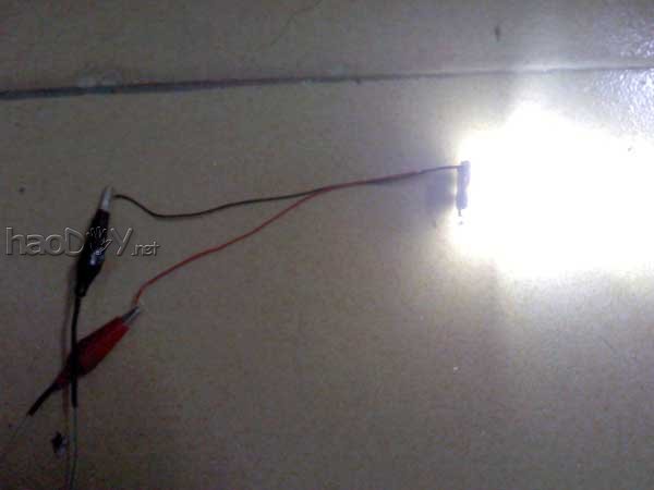 制作打造高亮LED手电筒