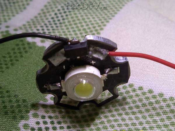 制作打造高亮LED手电筒