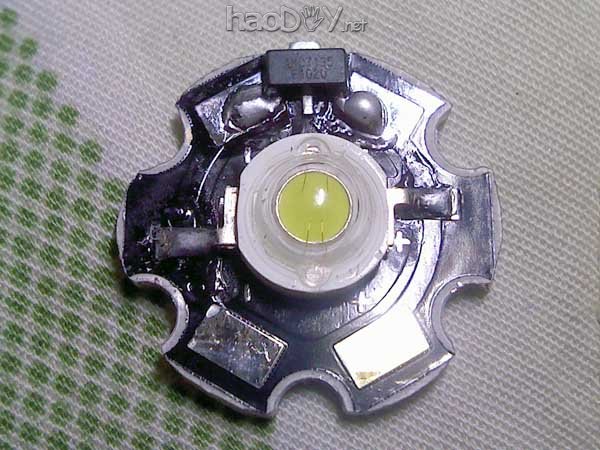 制作打造高亮LED手电筒