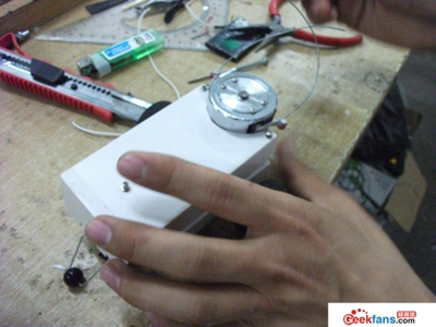 制作自动避障小车