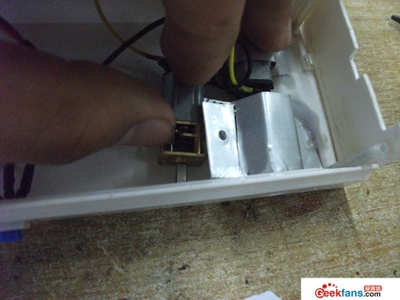 制作自动避障小车