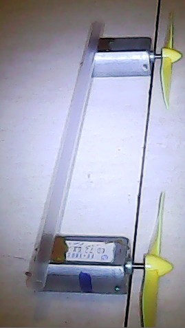 制作手把手教你做四轴旋翼机!