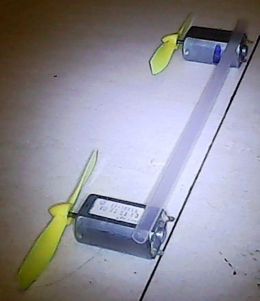 制作手把手教你做四轴旋翼机!