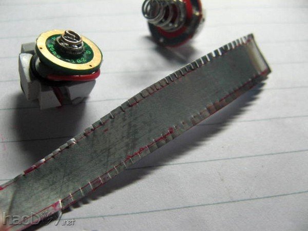 diy自制迷你LED变焦手电