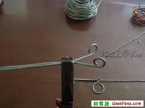 自制教你做把弹弓枪