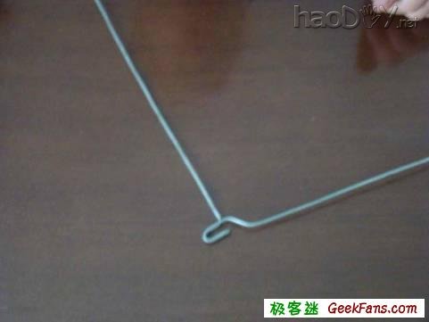 自制教你做把弹弓枪