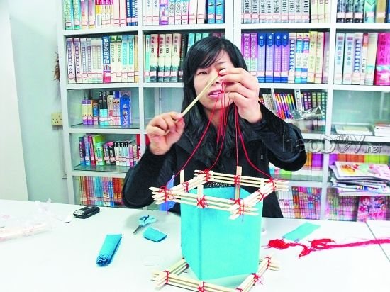 diy用筷子制作漂亮的宫灯