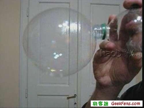 自制用矿泉水瓶吹泡泡