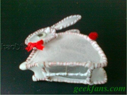 自制中秋灯笼制作:兔子花灯