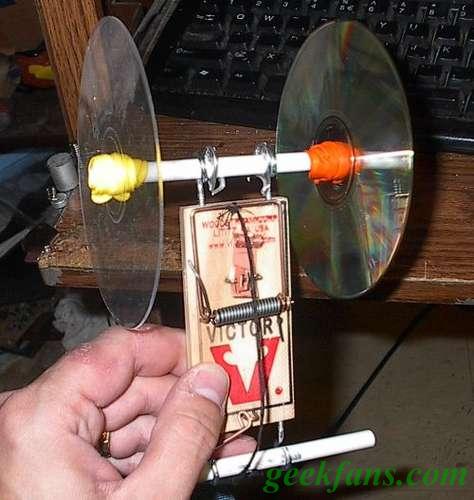 自制会跑的老鼠夹车