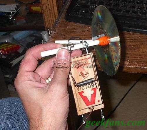 自制会跑的老鼠夹车