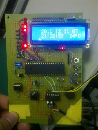 333.jpg diy制作单片机电子表