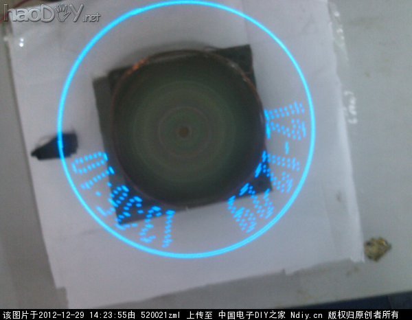 无线供电的LED旋转时钟 附视频