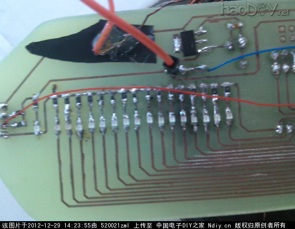 无线供电的LED旋转时钟 附视频