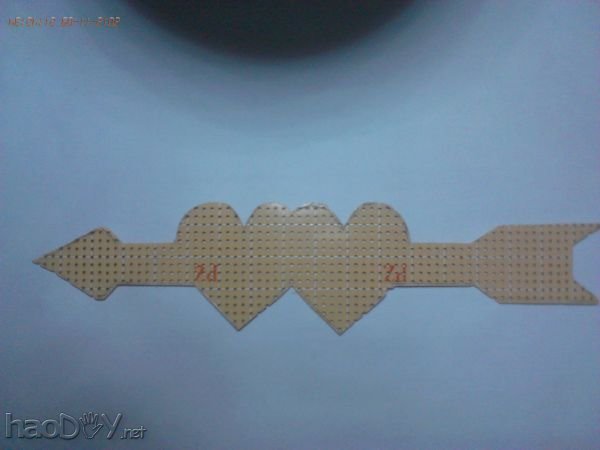 用器材裁剪、打磨出一箭穿心 一箭穿心led摇摇棒DIY+生日快乐歌播放