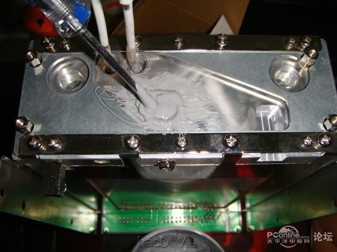 点击查看原图 高配置零噪音主机的改造