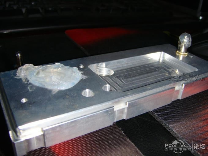 点击查看原图 高配置零噪音主机的改造