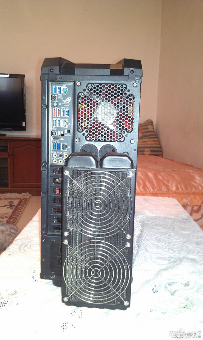 点击查看原图 终极 改装 魔兽V8机箱 自制水冷头