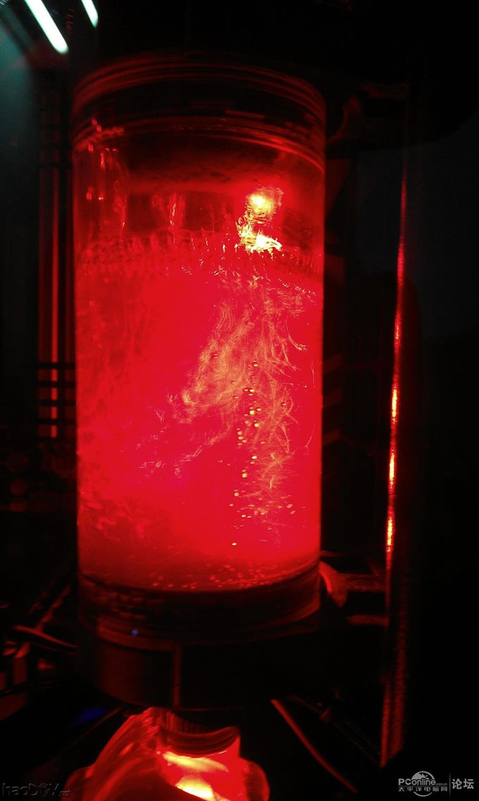 点击查看原图 终极 改装 魔兽V8机箱 自制水冷头