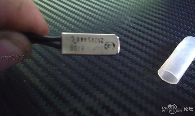 点击查看原图 终极 改装 魔兽V8机箱 自制水冷头